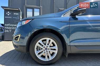 Внедорожник / Кроссовер Ford Edge 2016 в 