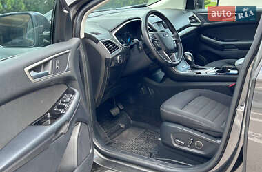 Внедорожник / Кроссовер Ford Edge 2018 в 