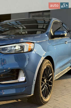 Внедорожник / Кроссовер Ford Edge 2019 в 