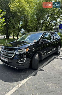 Внедорожник / Кроссовер Ford Edge 2018 в 