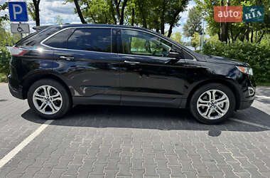 Внедорожник / Кроссовер Ford Edge 2018 в 
