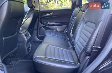 Внедорожник / Кроссовер Ford Edge 2017 в 