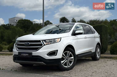 Внедорожник / Кроссовер Ford Edge 2017 в 