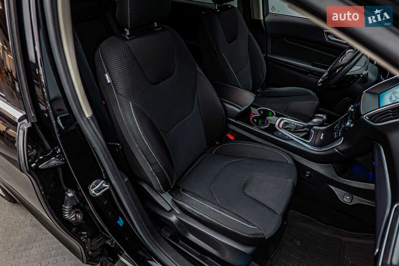 Внедорожник / Кроссовер Ford Edge 2016 в Киеве