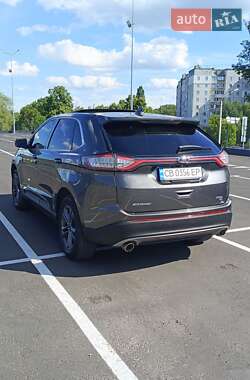 Внедорожник / Кроссовер Ford Edge 2015 в 