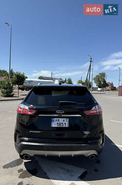 Внедорожник / Кроссовер Ford Edge 2020 в 