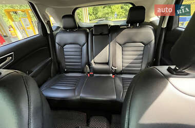 Внедорожник / Кроссовер Ford Edge 2019 в 