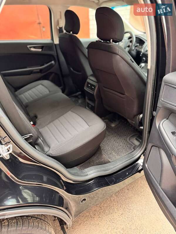Внедорожник / Кроссовер Ford Edge 2018 в Киеве