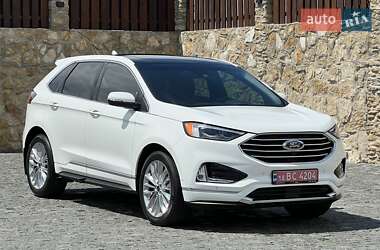 Внедорожник / Кроссовер Ford Edge 2020 в 