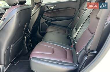 Внедорожник / Кроссовер Ford Edge 2020 в 