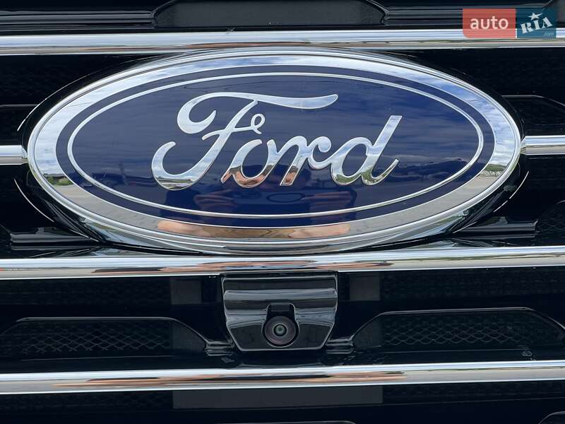 Позашляховик / Кросовер Ford Edge 2020 в Рівному