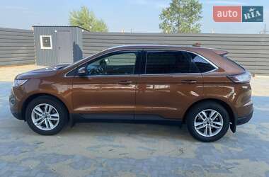 Внедорожник / Кроссовер Ford Edge 2017 в 