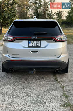 Внедорожник / Кроссовер Ford Edge 2016 в 