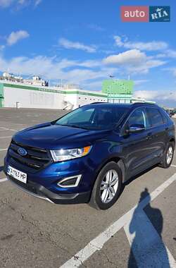 Позашляховик / Кросовер Ford Edge 2016 в 