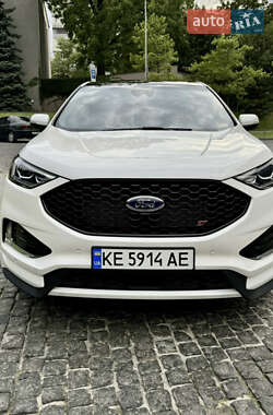 Внедорожник / Кроссовер Ford Edge 2020 в 