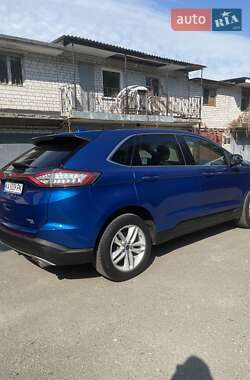 Позашляховик / Кросовер Ford Edge 2018 в 