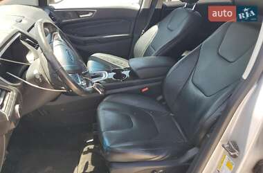 Внедорожник / Кроссовер Ford Edge 2015 в 