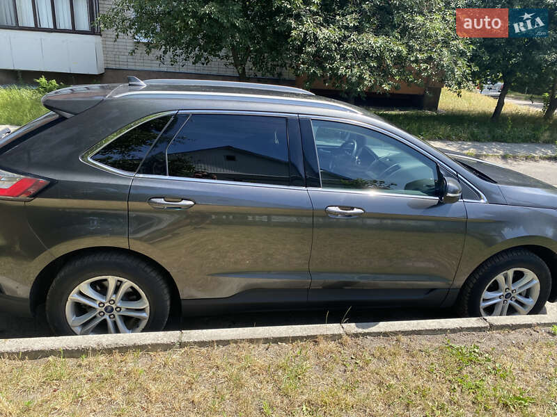 Внедорожник / Кроссовер Ford Edge 2019 в Ровно