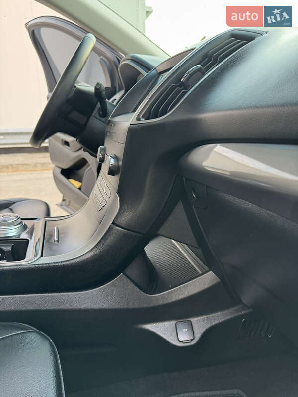 Позашляховик / Кросовер Ford Edge 2019 в Києві