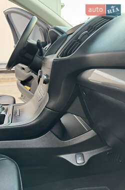 Внедорожник / Кроссовер Ford Edge 2019 в 