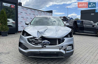 Внедорожник / Кроссовер Ford Edge 2021 в 