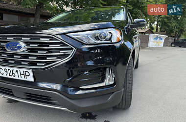 Внедорожник / Кроссовер Ford Edge 2019 в 
