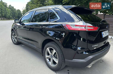 Внедорожник / Кроссовер Ford Edge 2019 в 