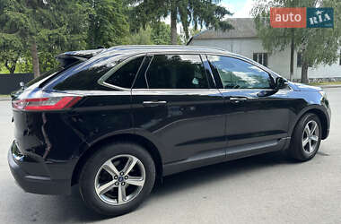 Внедорожник / Кроссовер Ford Edge 2019 в 