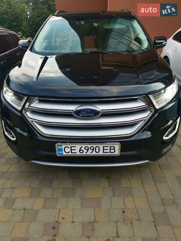Внедорожник / Кроссовер Ford Edge 2018 в 
