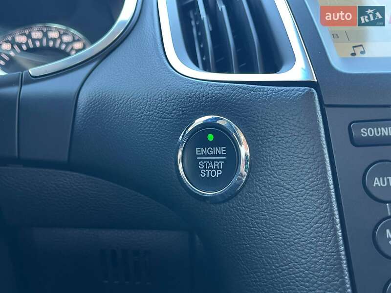 Позашляховик / Кросовер Ford Edge 2016 в Києві