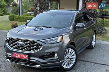 Внедорожник / Кроссовер Ford Edge 2020 в 