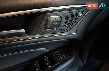 Внедорожник / Кроссовер Ford Edge 2019 в 