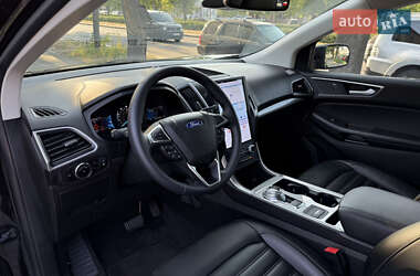 Внедорожник / Кроссовер Ford Edge 2023 в 