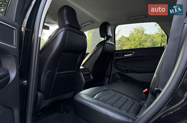 Внедорожник / Кроссовер Ford Edge 2023 в 