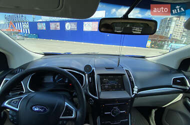 Внедорожник / Кроссовер Ford Edge 2015 в 