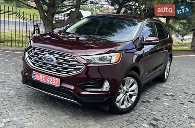 Позашляховик / Кросовер Ford Edge 2022 в 