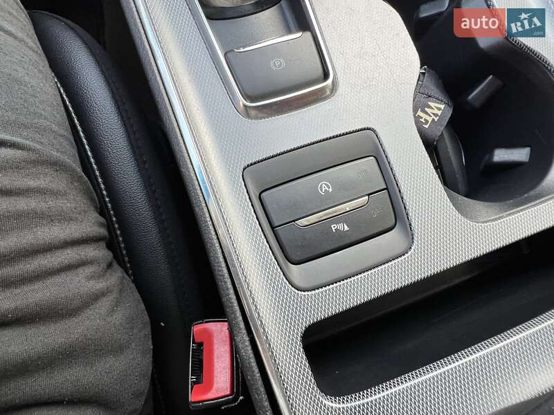 Позашляховик / Кросовер Ford Edge 2022 в Рівному