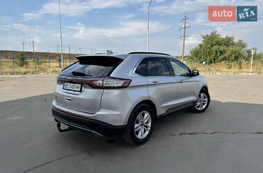 Внедорожник / Кроссовер Ford Edge 2017 в 