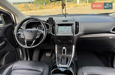 Внедорожник / Кроссовер Ford Edge 2017 в 