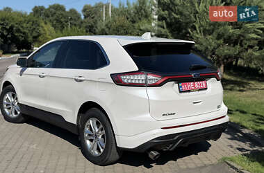 Внедорожник / Кроссовер Ford Edge 2017 в 