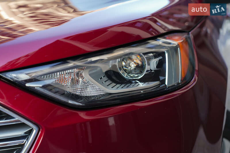 Внедорожник / Кроссовер Ford Edge 2019 в Ивано-Франковске