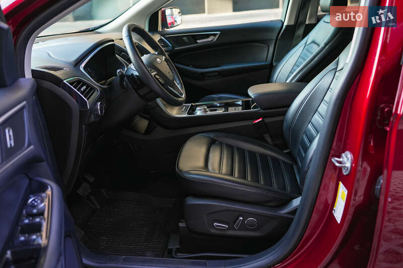 Внедорожник / Кроссовер Ford Edge 2019 в Ивано-Франковске