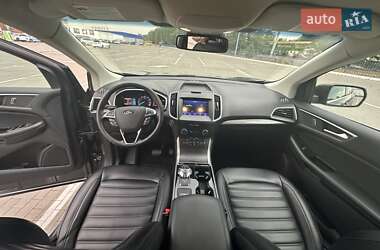 Внедорожник / Кроссовер Ford Edge 2020 в 