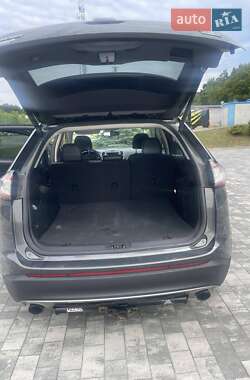 Внедорожник / Кроссовер Ford Edge 2015 в 