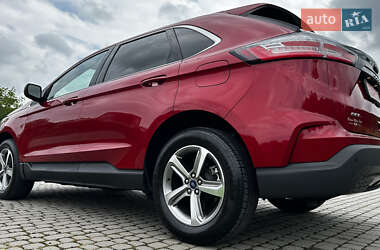 Внедорожник / Кроссовер Ford Edge 2021 в 