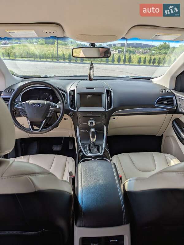 Позашляховик / Кросовер Ford Edge 2017 в Золочеві