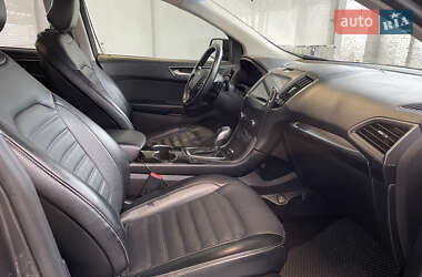 Внедорожник / Кроссовер Ford Edge 2016 в 