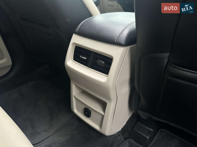 Позашляховик / Кросовер Ford Edge 2016 в Борисполі