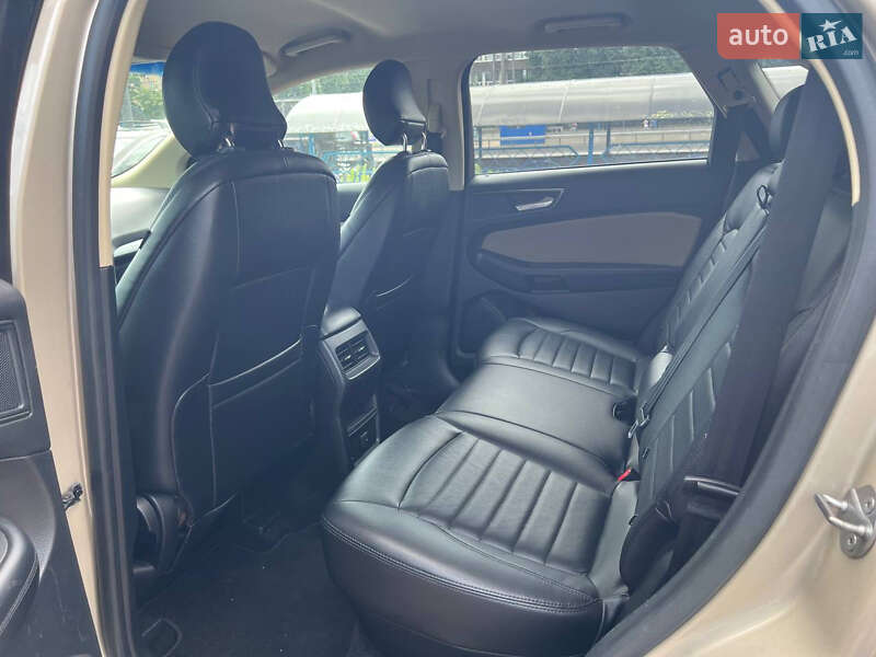 Внедорожник / Кроссовер Ford Edge 2018 в Киеве