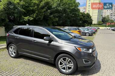 Позашляховик / Кросовер Ford Edge 2018 в 